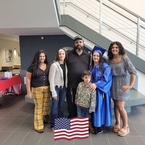 Meet your Posher, Hillary